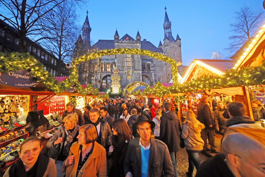 Kerstmarkt Aken Weihnachtsmarkt Aachen 2024