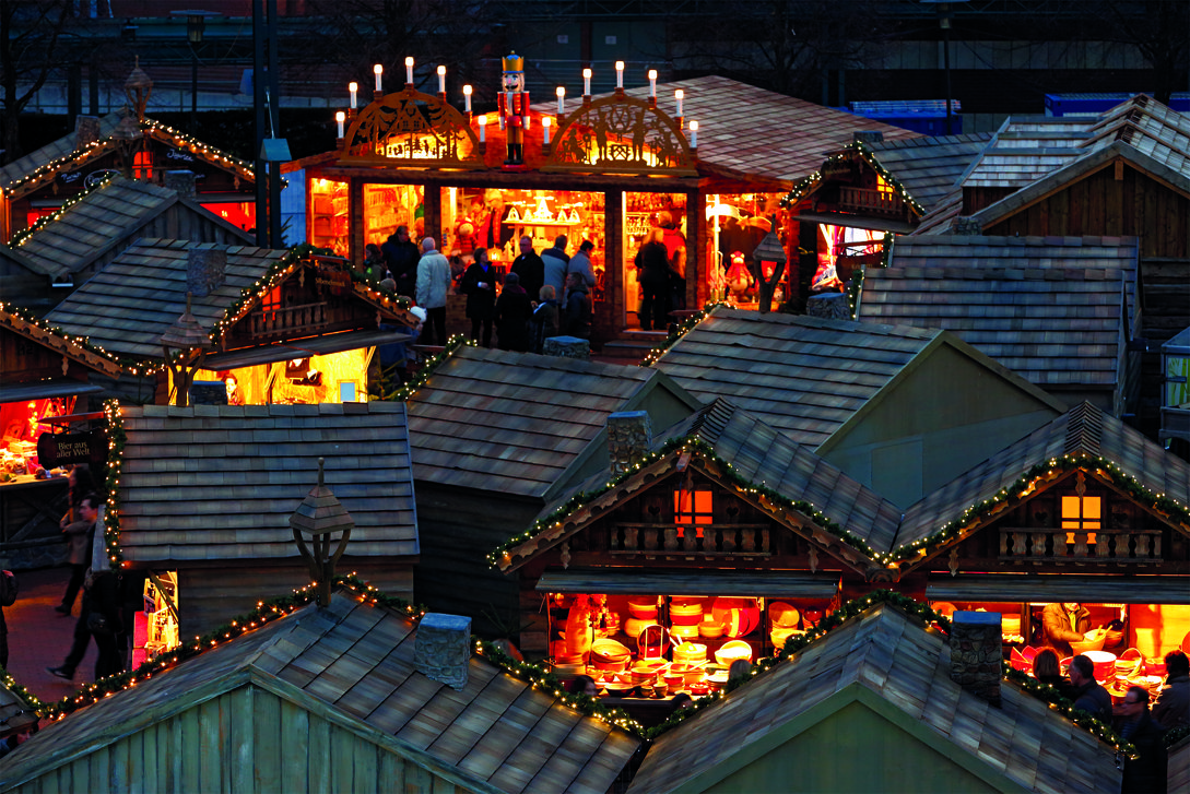  Kerstmarkt Westfield CentrO Oberhausen in Oberhausen