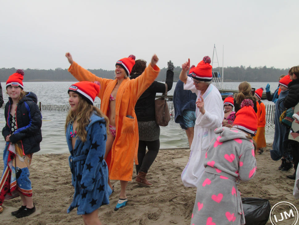  Nieuwjaarsduik IJzeren Man Vught in Vught