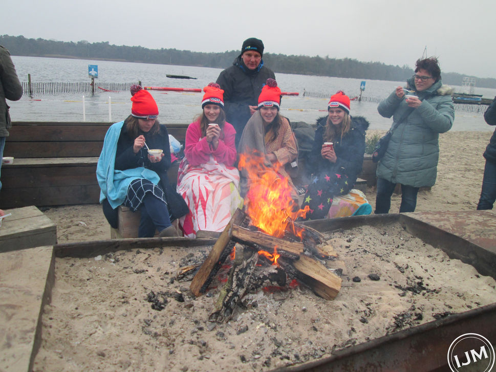  Nieuwjaarsduik IJzeren Man Vught in Vught